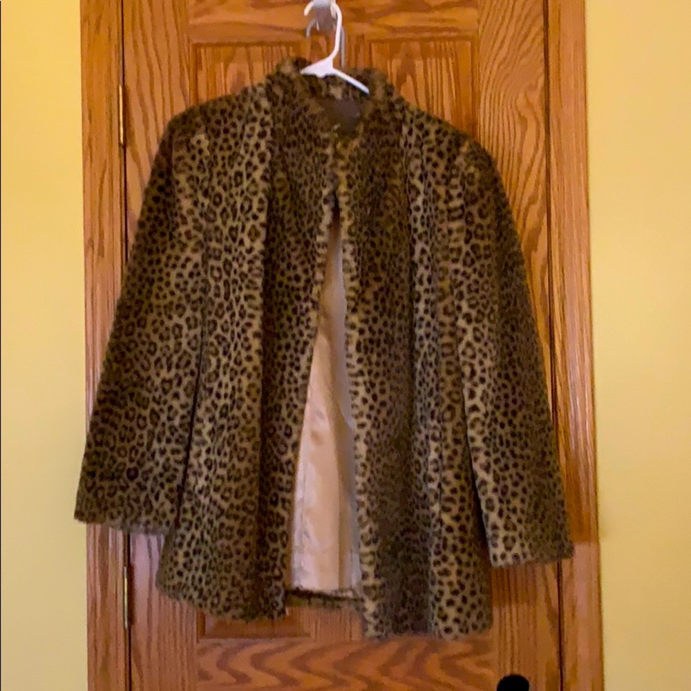 Cheetah faux fur jacket